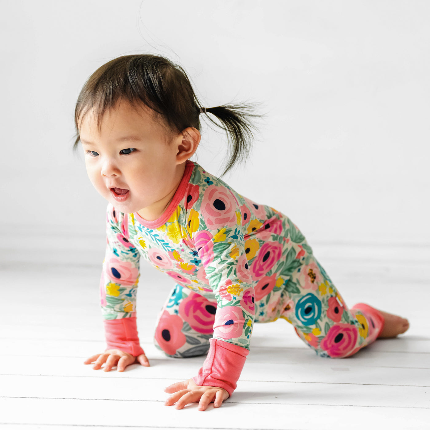 Secret Garden Crescent Zippy