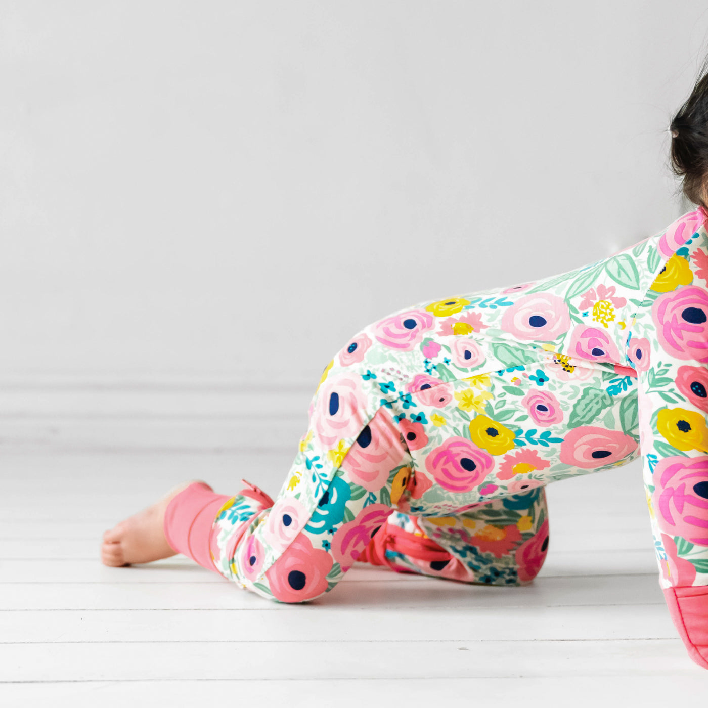 Secret Garden Crescent Zippy